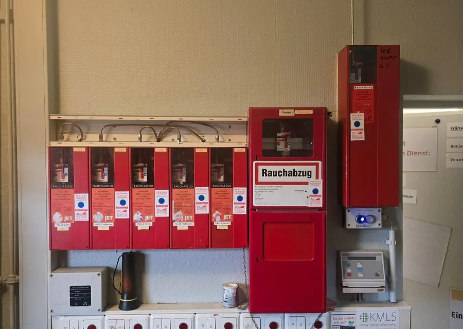 RWA-Steuerzentrale im Technikraum